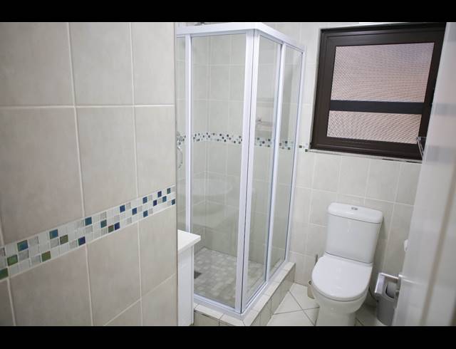 4 BEDROOM HOUSE FOR SALE IN VULINTABA COUNTRY ESTATE